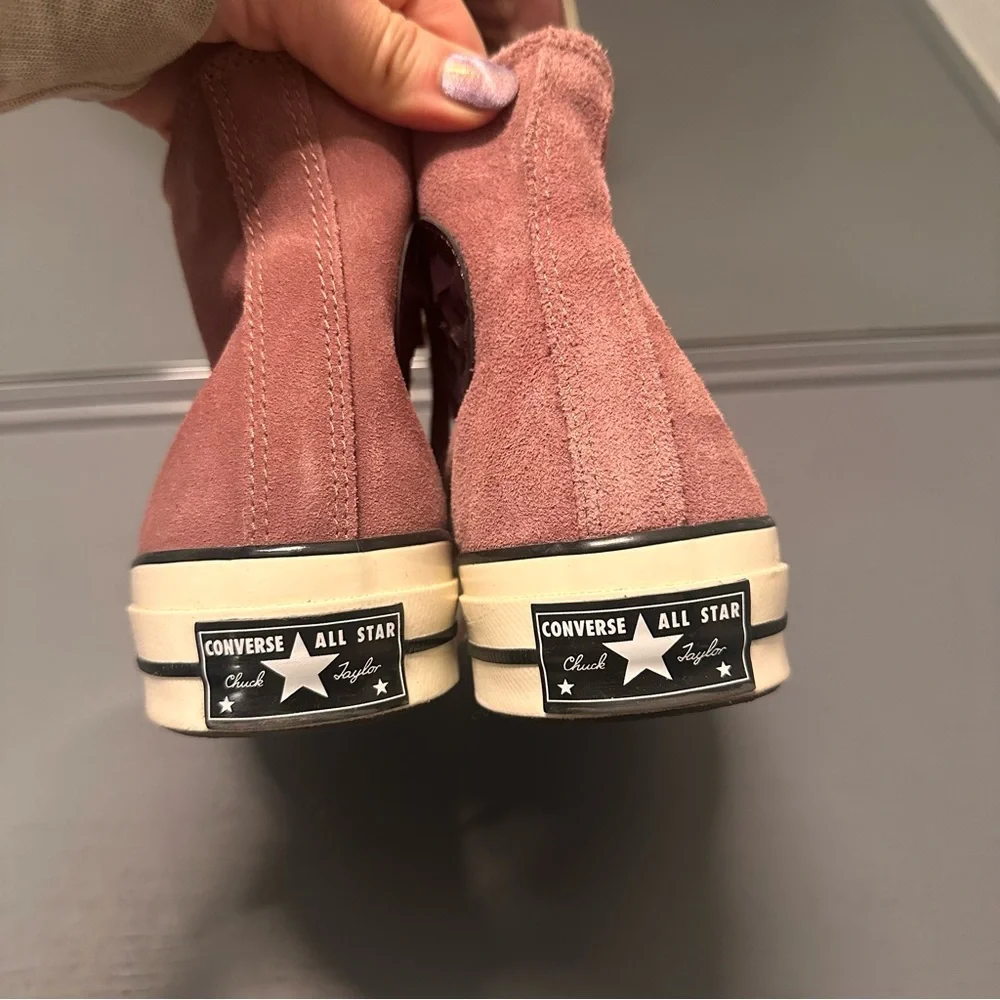 Converse High Tops- Mauve Leather (Suede) - Picture 4 of 6